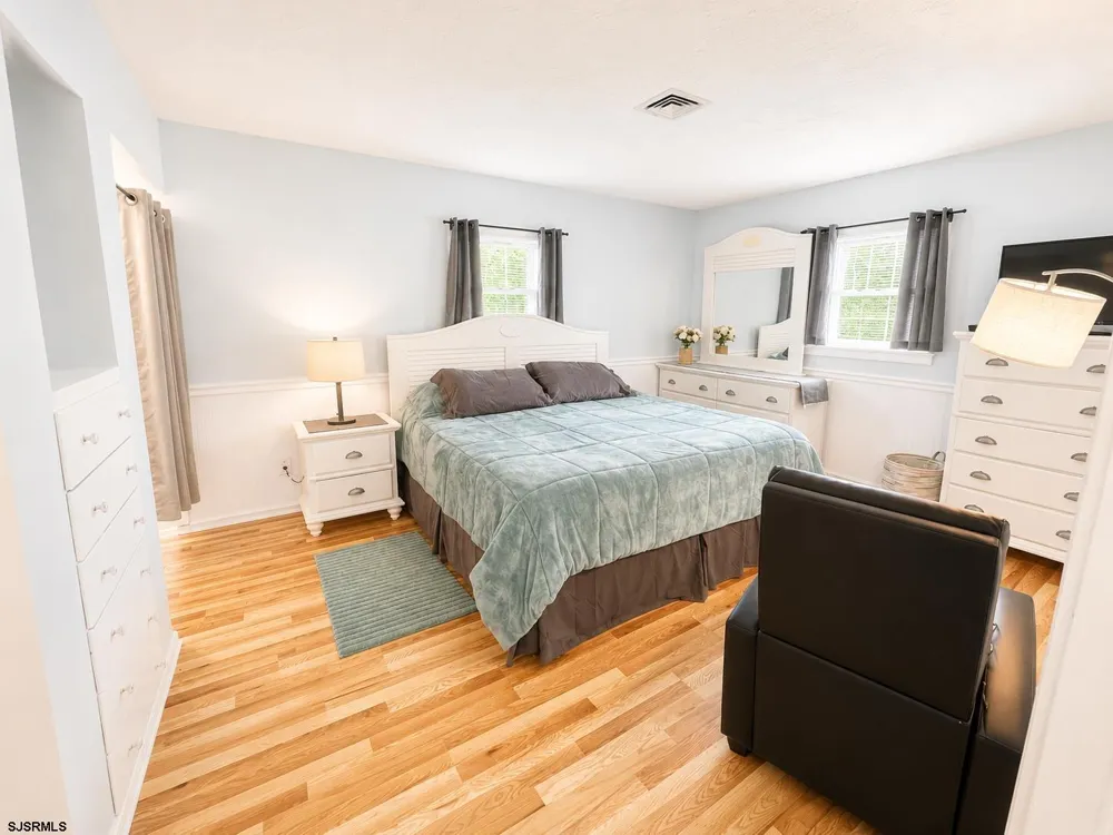 701 W Mill Road Northfield, NJ 08225