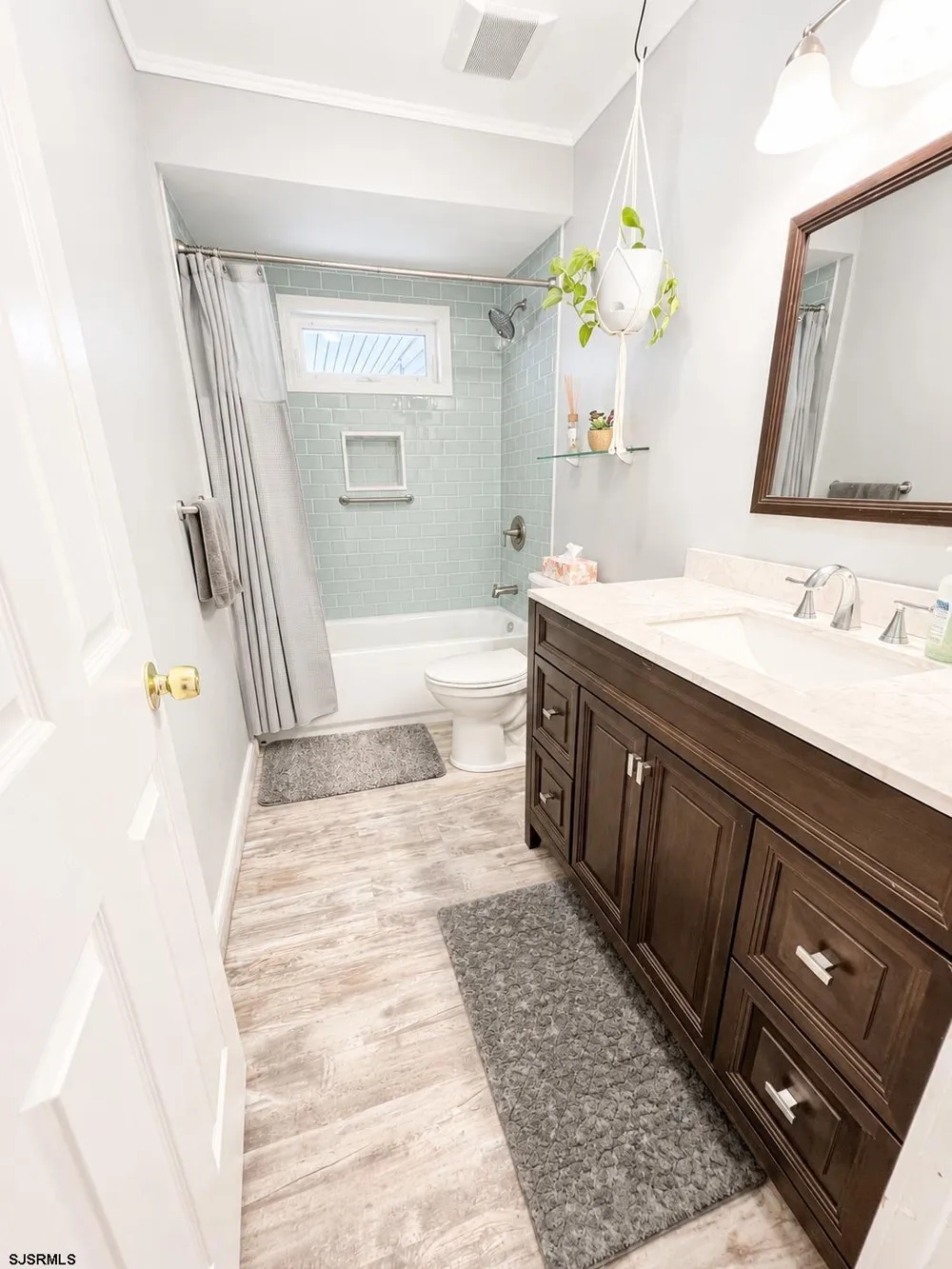 701 W Mill Road Northfield, NJ 08225