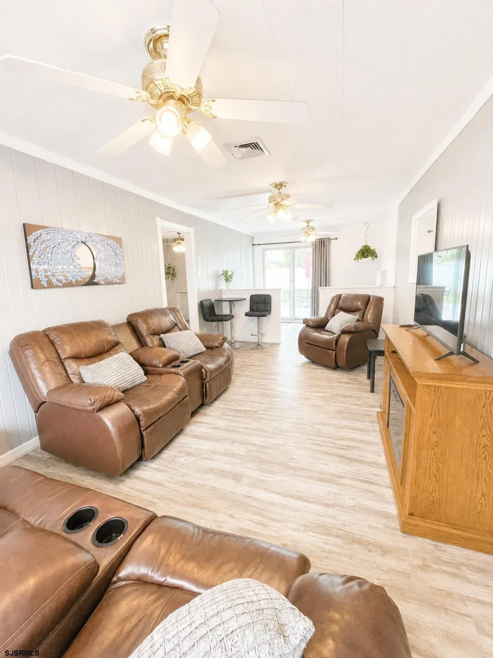 701 W Mill Road Northfield, NJ 08225
