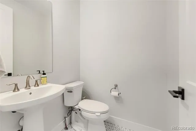 9130 Star Fall Circle Littleton, CO 80125