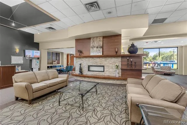 595 S Alton Way #11C Denver, CO 80247