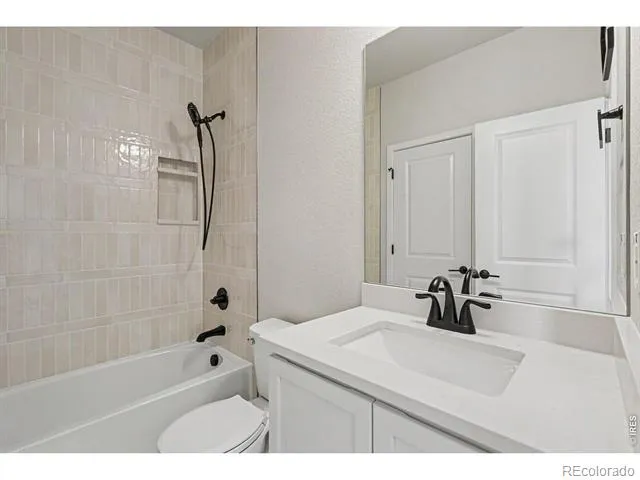 7287 Xenophon Court Arvada, CO 80005