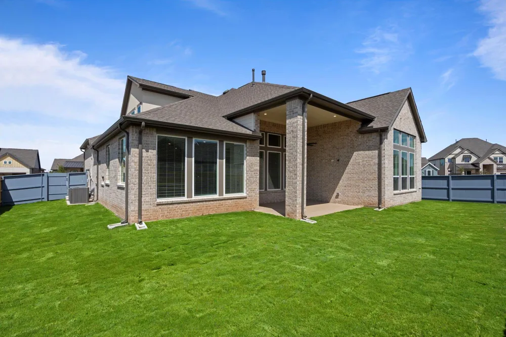 32421 Forktail Lake Drive Fulshear, TX 77441