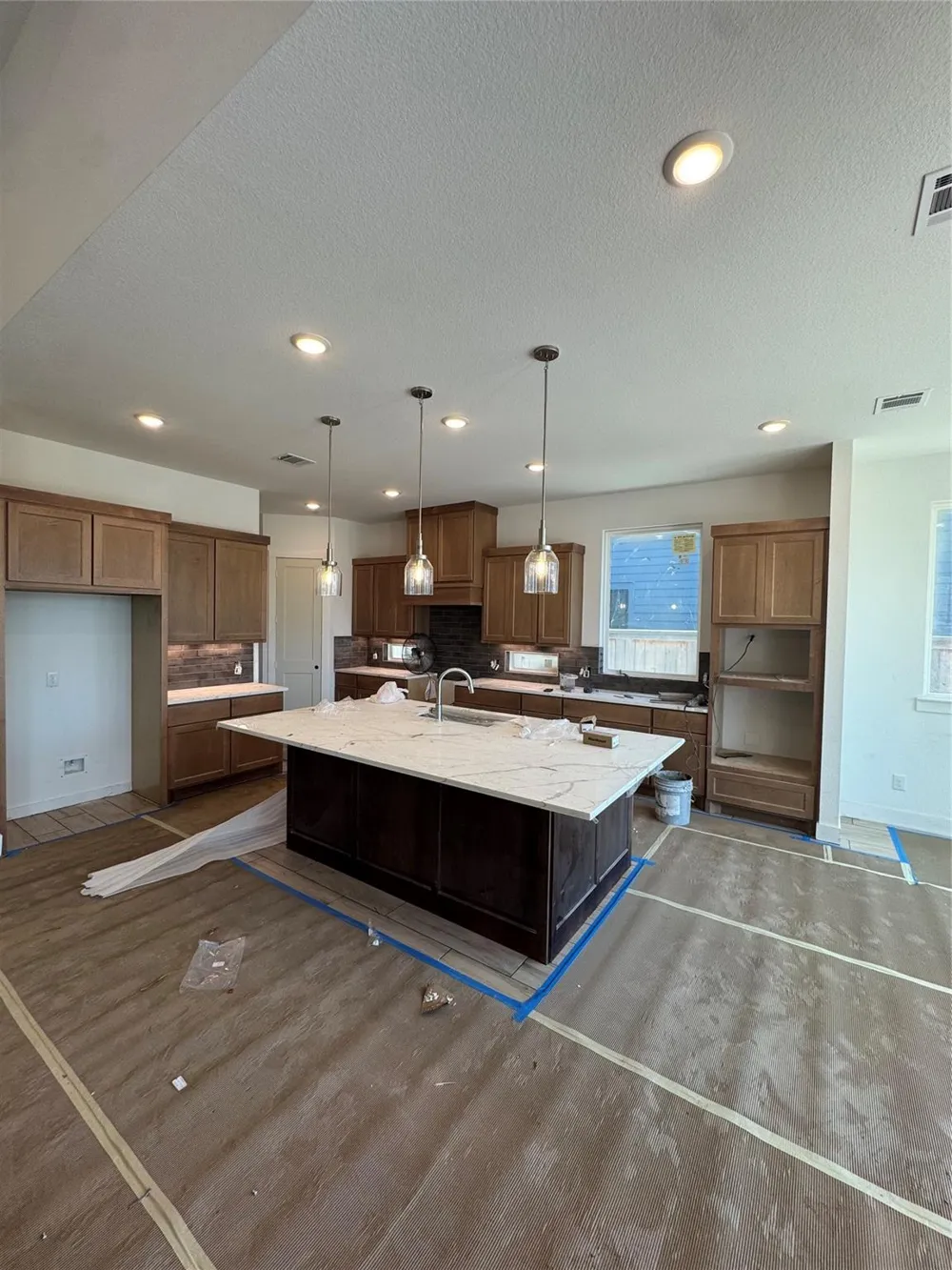 32421 Forktail Lake Drive Fulshear, TX 77441