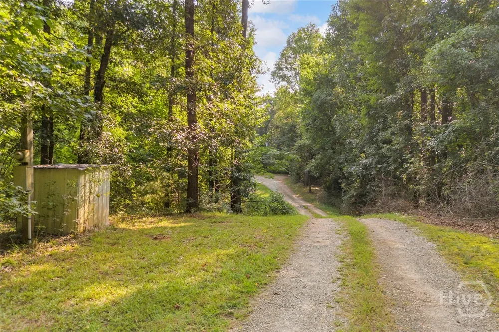 5688 Highway 82 Spur Commerce, GA 30529