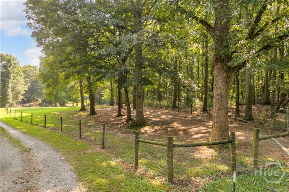 5688 Highway 82 Spur Commerce, GA 30529