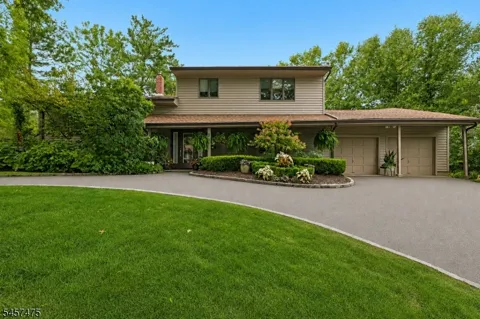 1 Edgar Road
