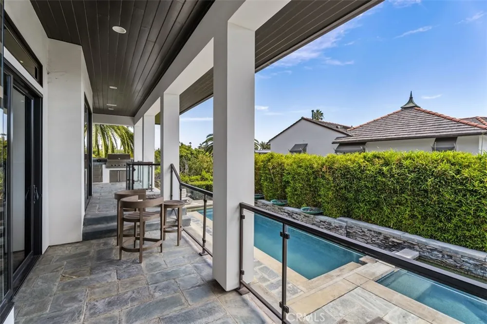 2907 Cliff Drive Newport Beach, CA 92663