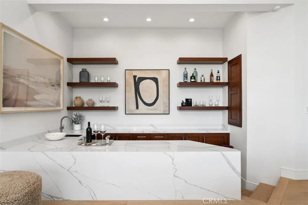 2907 Cliff Drive Newport Beach, CA 92663