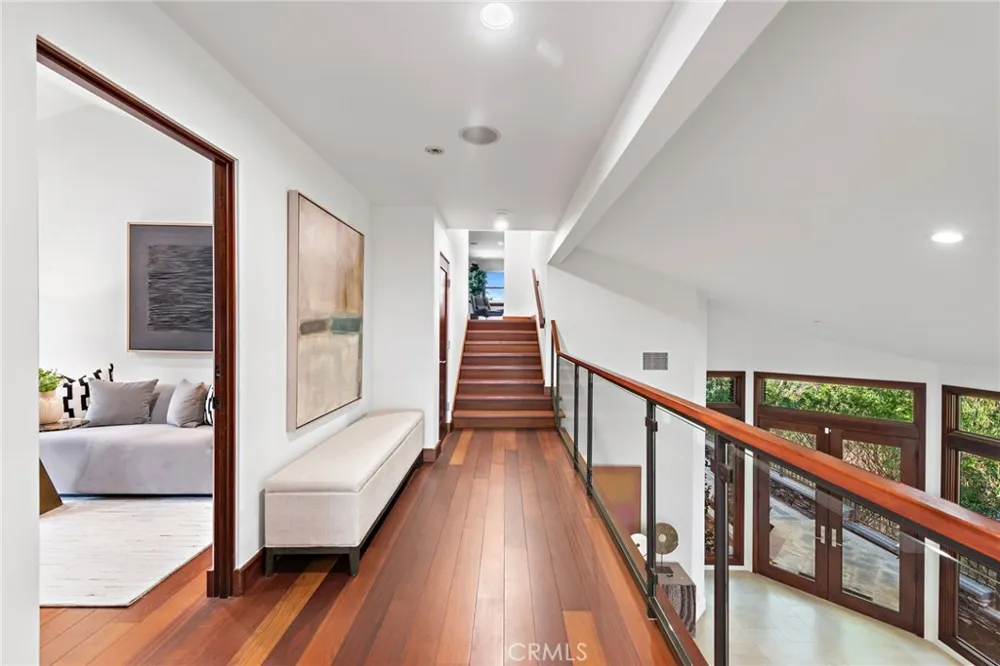 2907 Cliff Drive Newport Beach, CA 92663