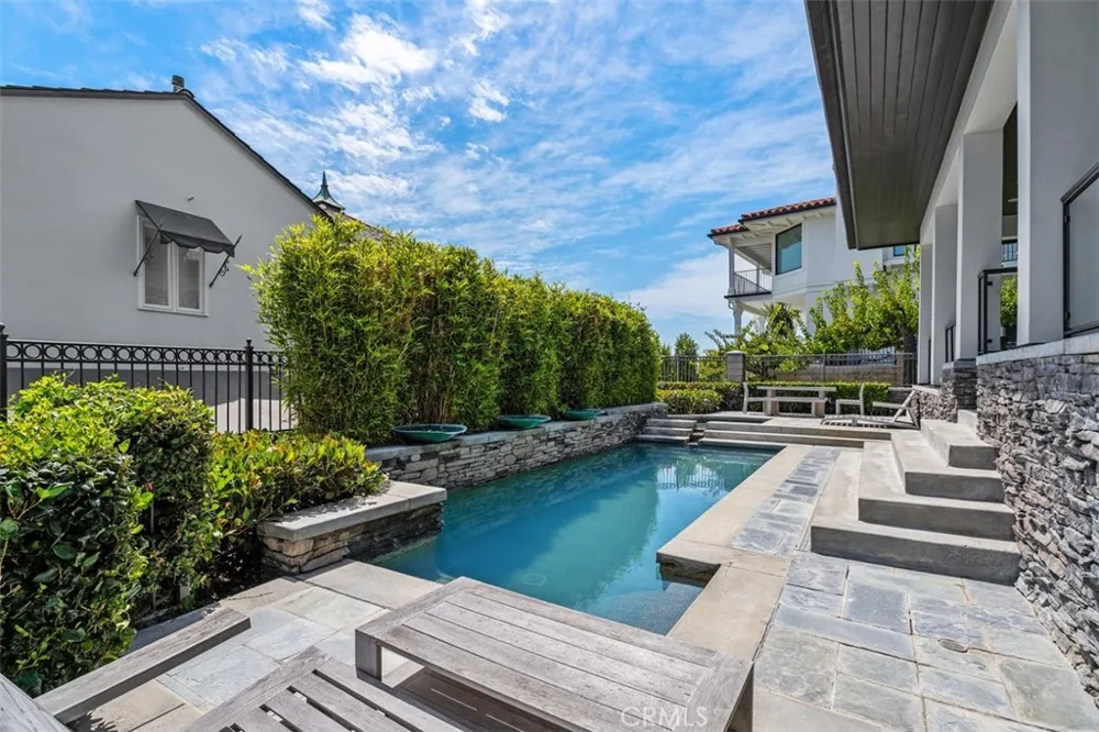 2907 Cliff Drive Newport Beach, CA 92663