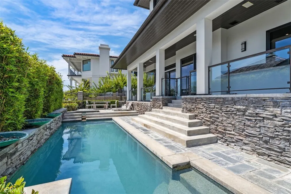 2907 Cliff Drive Newport Beach, CA 92663