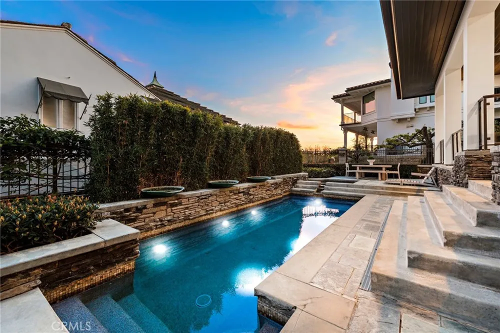 2907 Cliff Drive Newport Beach, CA 92663
