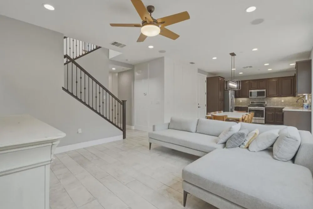 1227 Buena Vista Road Hollister, CA 95023