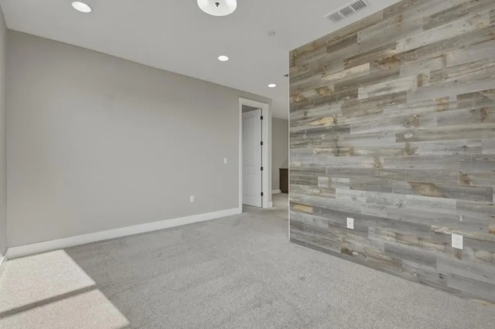 1227 Buena Vista Road Hollister, CA 95023