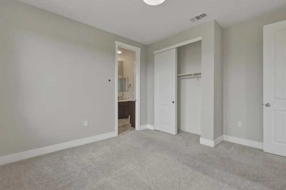 1227 Buena Vista Road Hollister, CA 95023