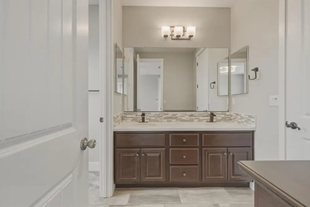 1227 Buena Vista Road Hollister, CA 95023