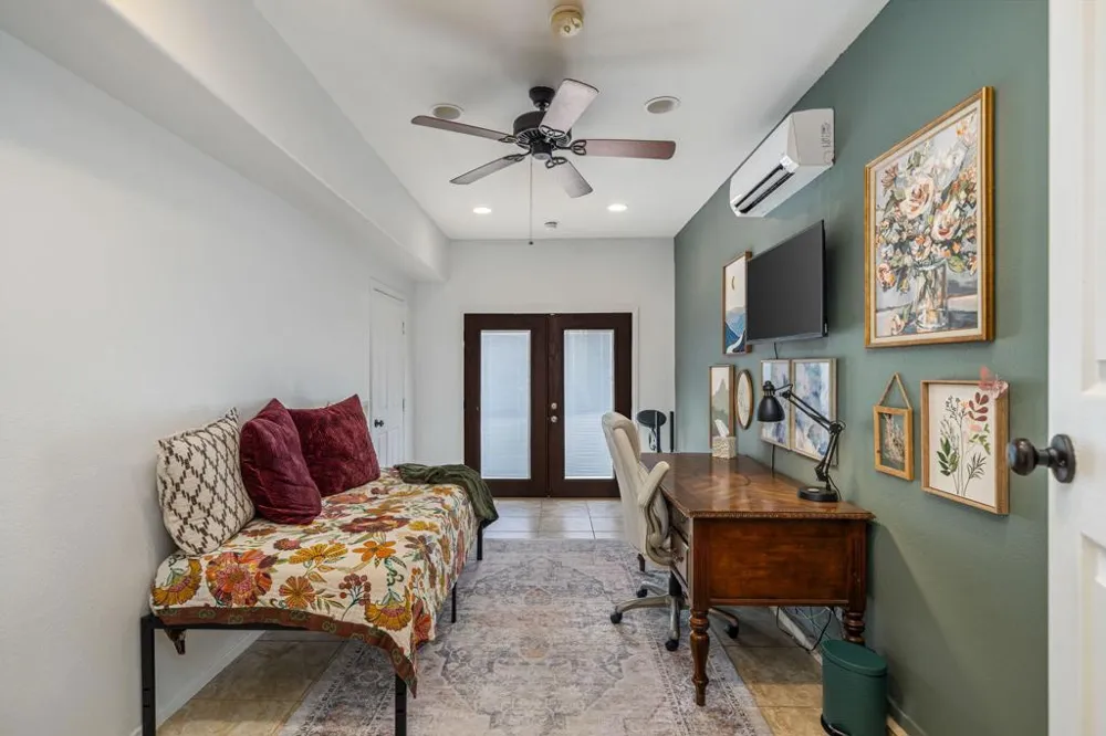 41945 Maryn Court Palm Desert, CA 92211