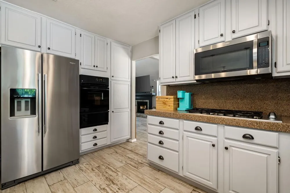 41945 Maryn Court Palm Desert, CA 92211