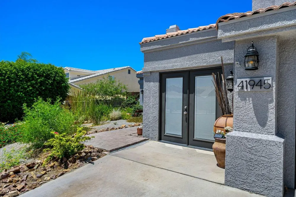 41945 Maryn Court Palm Desert, CA 92211