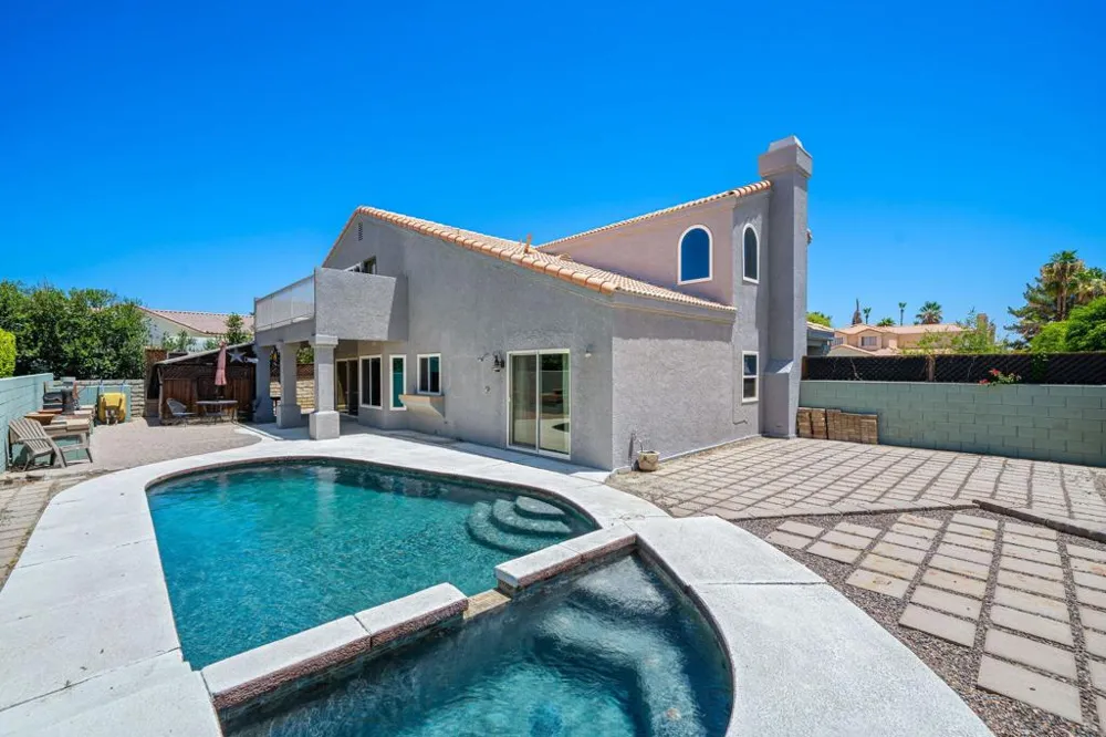 41945 Maryn Court Palm Desert, CA 92211