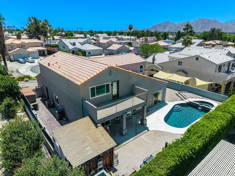 41945 Maryn Court Palm Desert, CA 92211