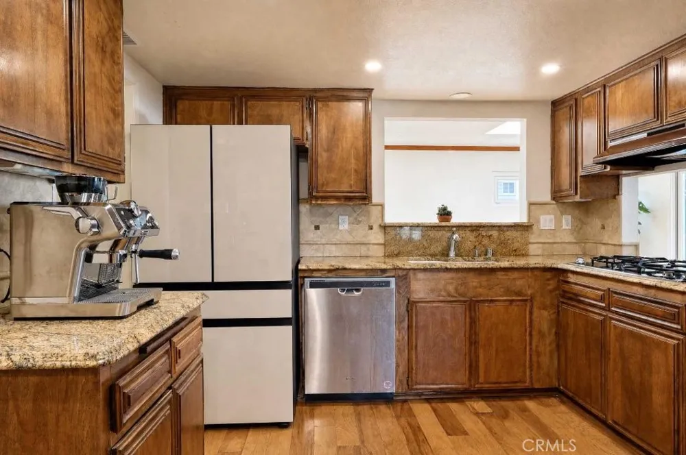 2021 Kristi Santa Ana, CA 92701