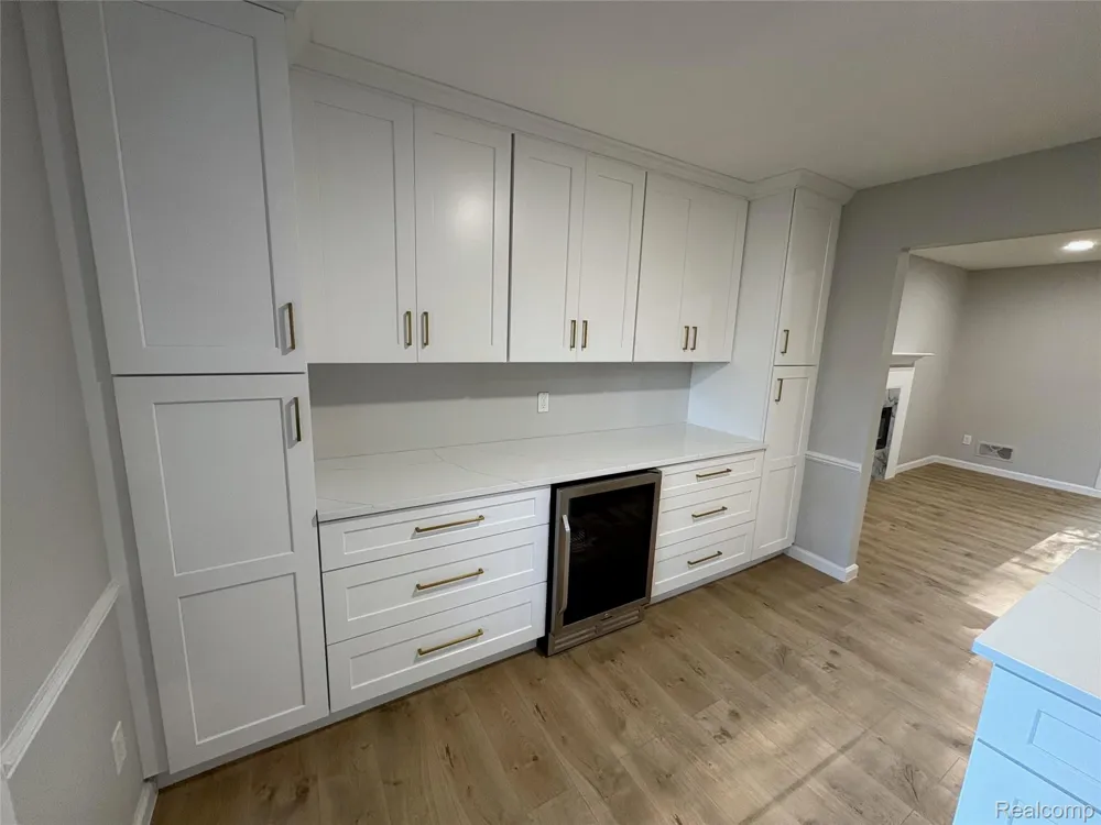 5620 Old Carriage Lane West Bloomfield Charter Township, MI 48322