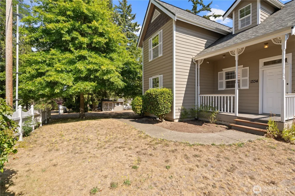 1334 Center Street Shelton, WA 98584