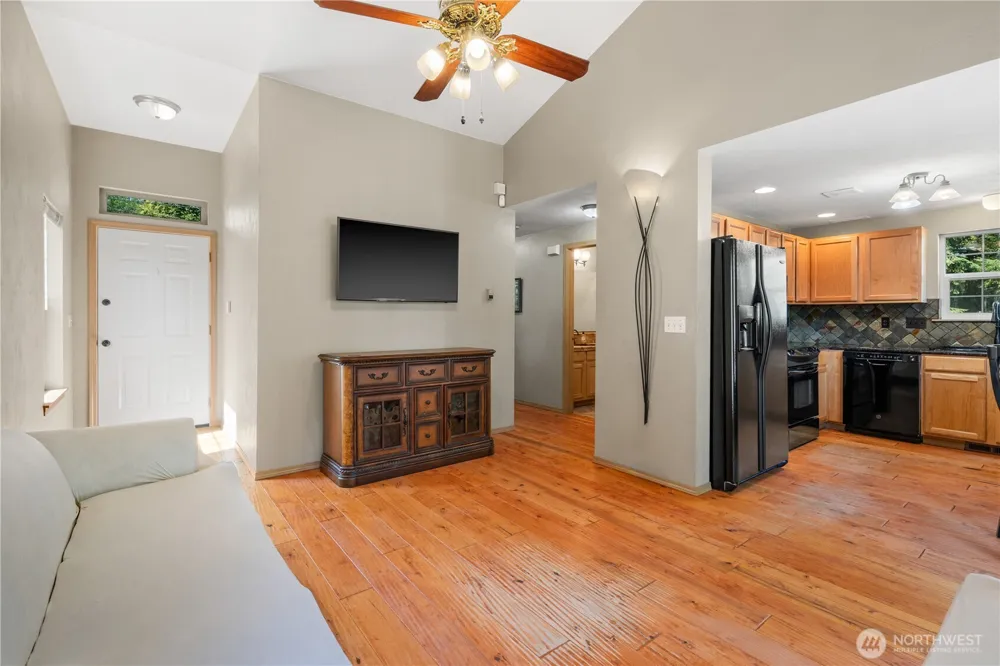 1334 Center Street Shelton, WA 98584