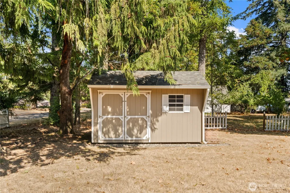 1334 Center Street Shelton, WA 98584