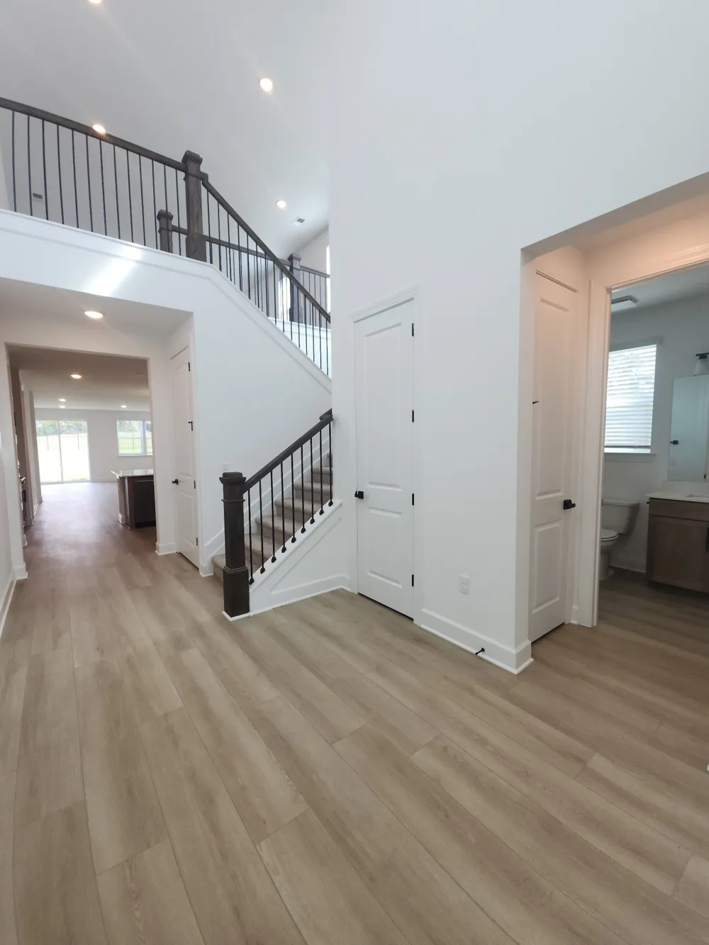 126 West Cassa Way Mount Juliet, TN 37122