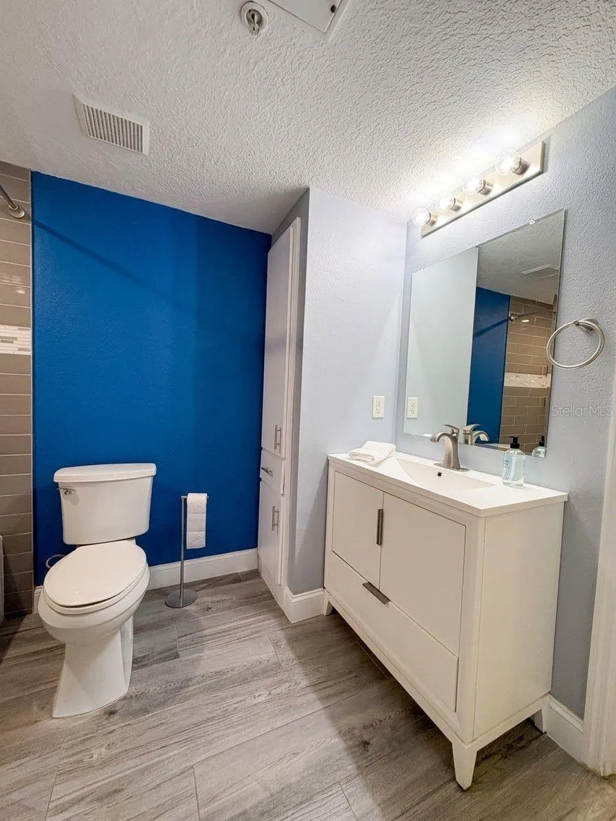 1810 E PALM AVENUE #5208 Tampa, FL 33605