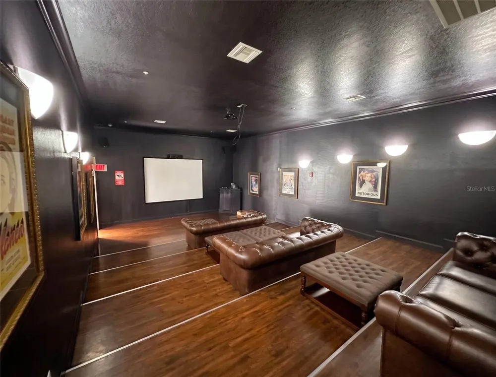 1810 E PALM AVENUE #5208 Tampa, FL 33605