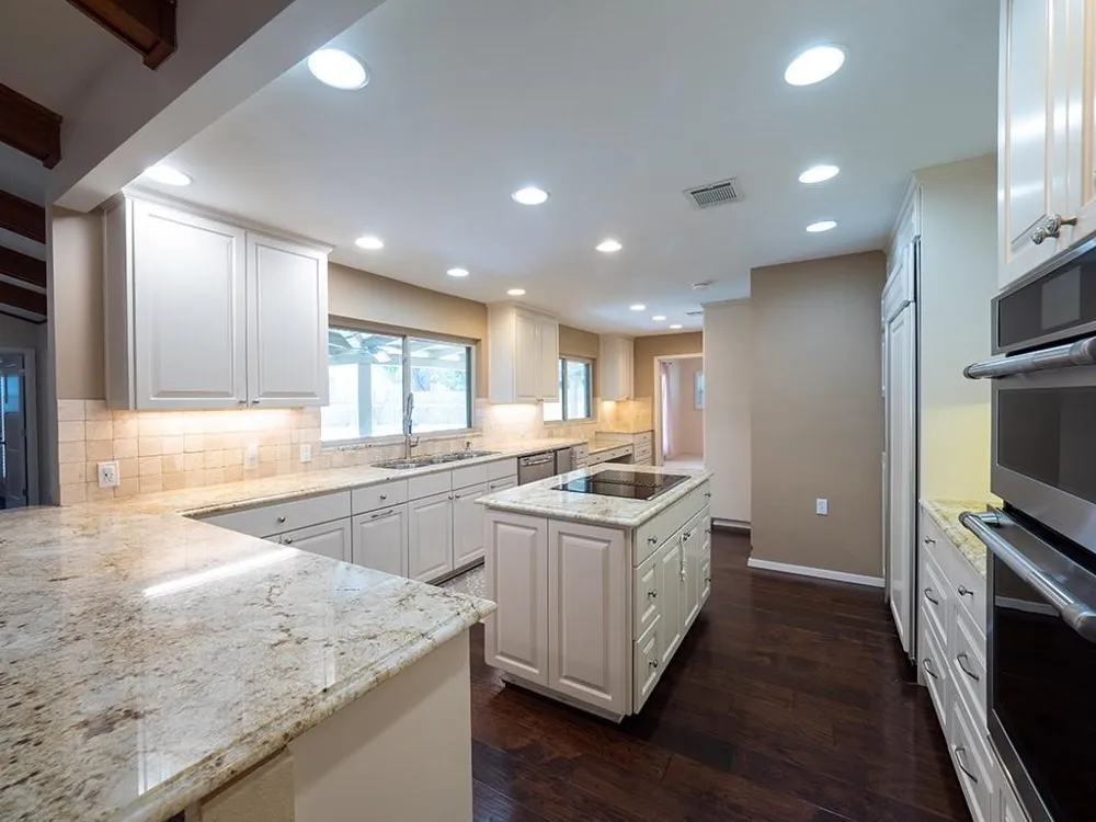 11905 Mustang Chase Drive Austin, TX 78727