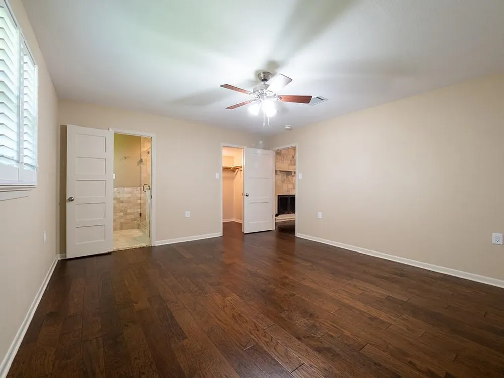 11905 Mustang Chase Drive Austin, TX 78727