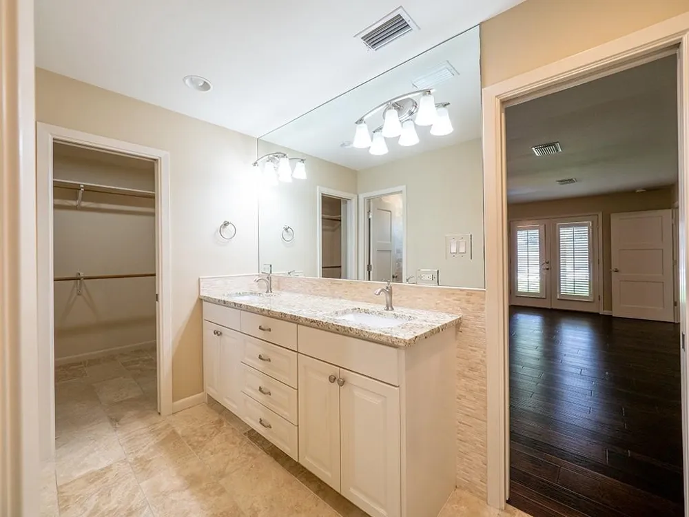 11905 Mustang Chase Drive Austin, TX 78727