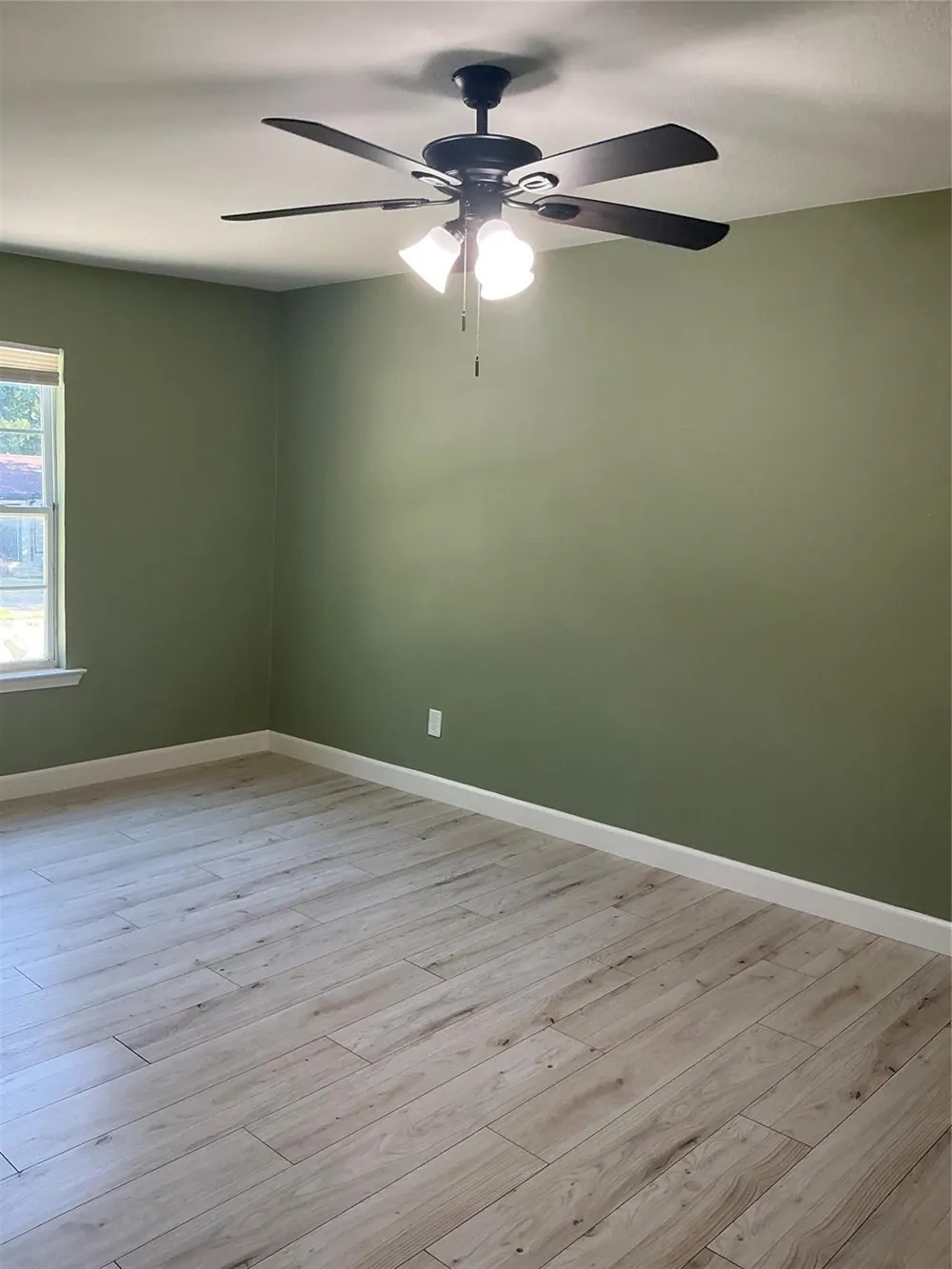 1617 Connally Terrace Arlington, TX 76010