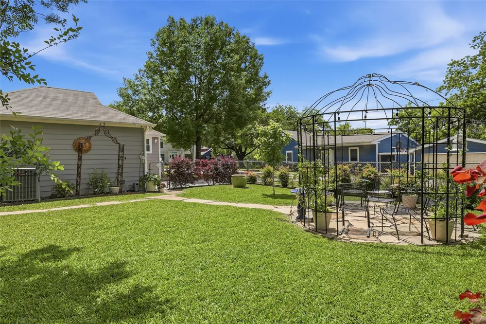 9003 Santa Clara Drive Dallas, TX 75218