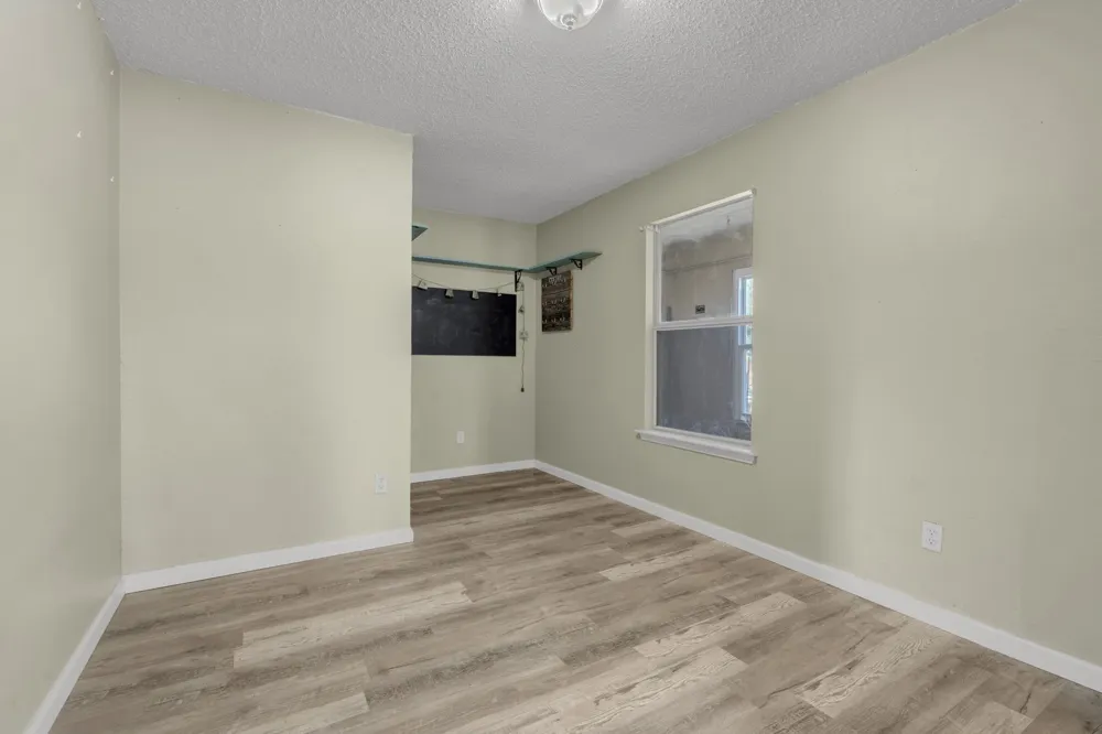 7029 County Road 526 Mansfield, TX 76063
