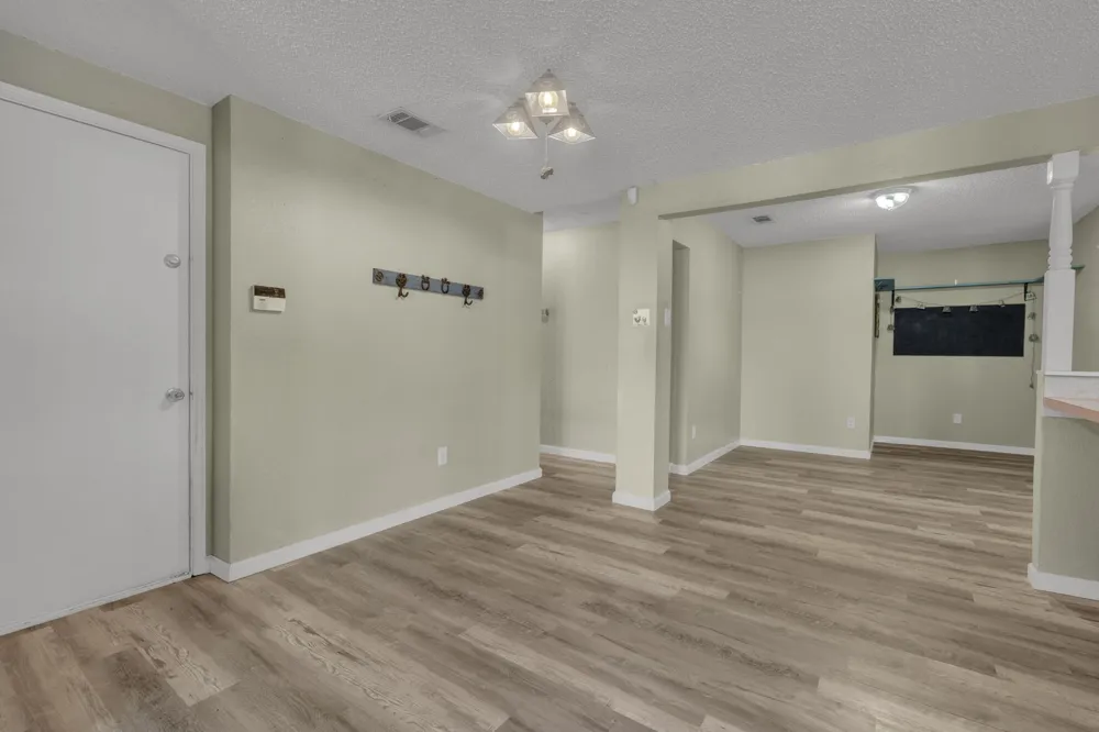 7029 County Road 526 Mansfield, TX 76063