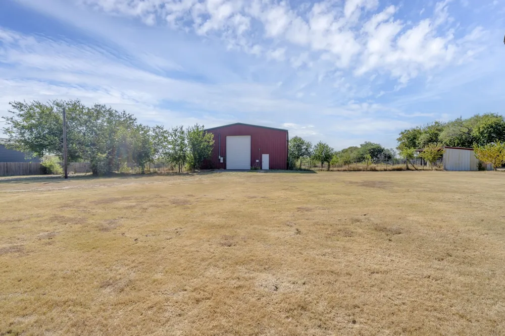 7029 County Road 526 Mansfield, TX 76063