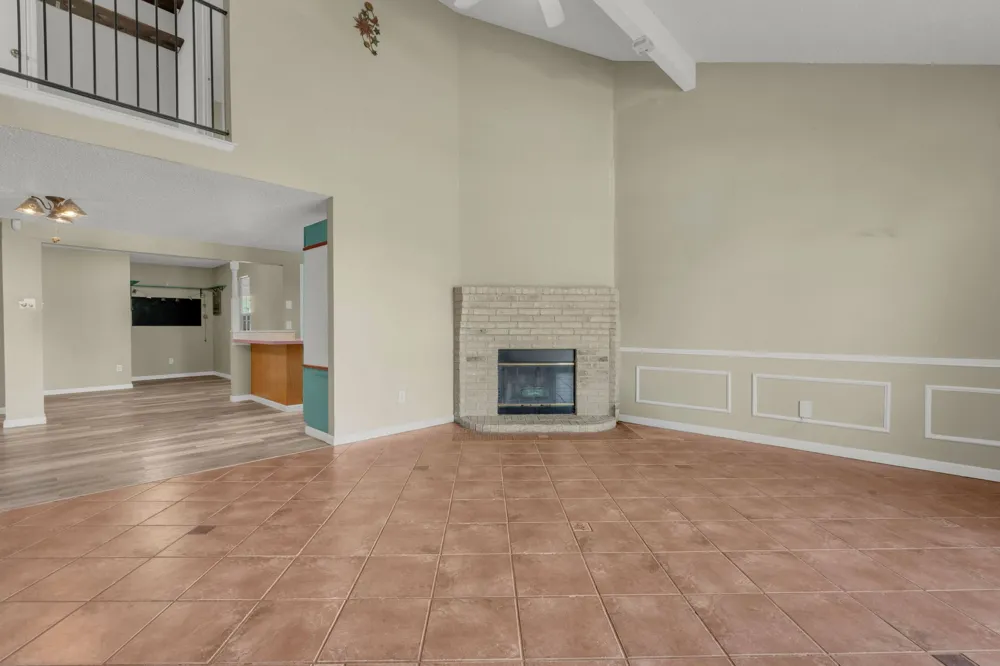 7029 County Road 526 Mansfield, TX 76063