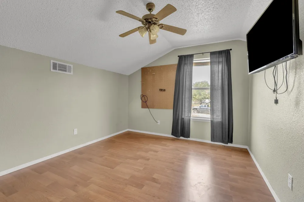 7029 County Road 526 Mansfield, TX 76063