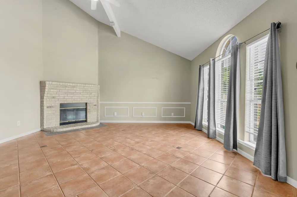 7029 County Road 526 Mansfield, TX 76063
