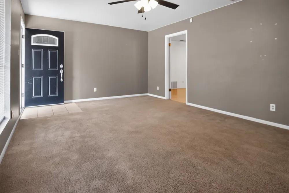 103 Clover Lane Palestine, TX 75803