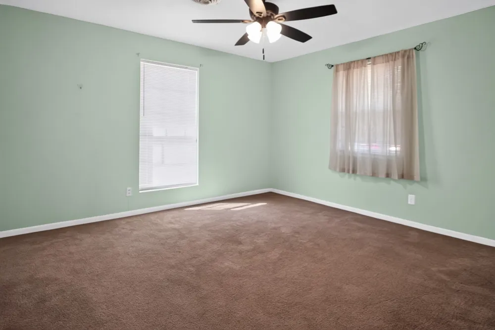 103 Clover Lane Palestine, TX 75803
