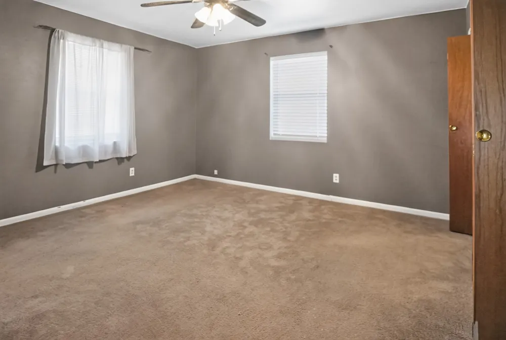 103 Clover Lane Palestine, TX 75803