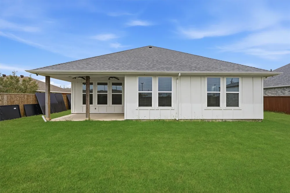 122 Alma Lane Whitewright, TX 75491
