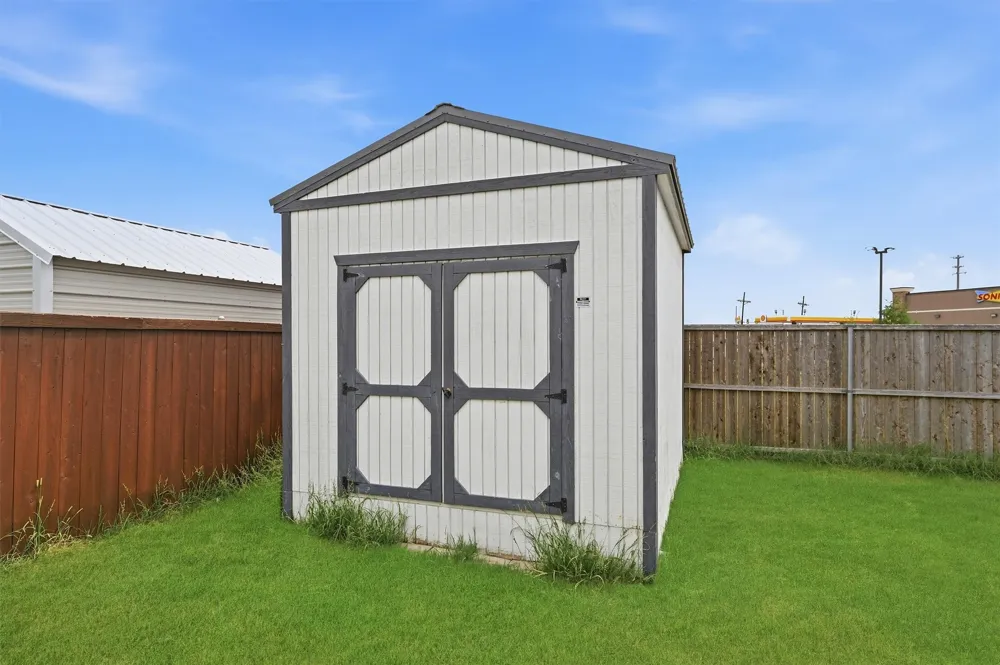 122 Alma Lane Whitewright, TX 75491